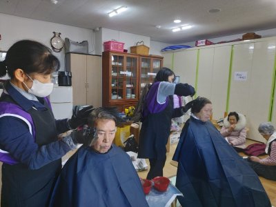 [창원지부] 창원지부 "염색 봉사활동"