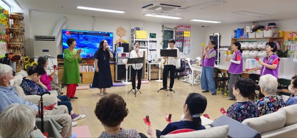 [울산지부] "효사랑재가노인복지센터" 노래, 마사지봉사